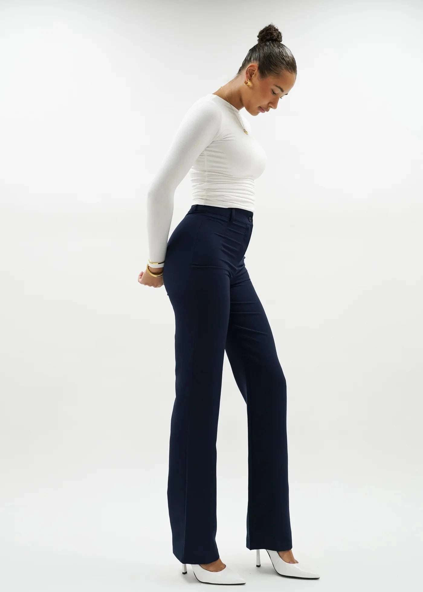 Straight Leg Pants Classic Alpha Aura
