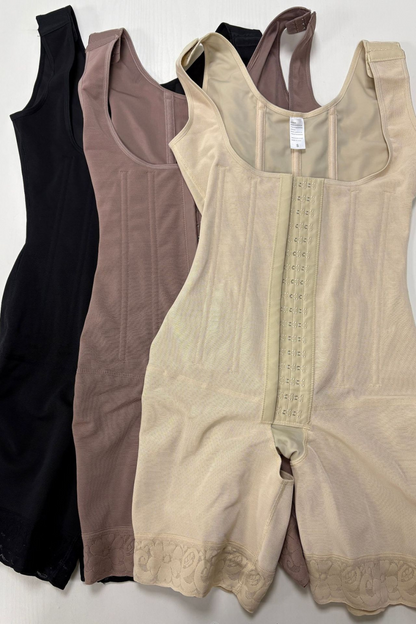 Full Body Shaper met knoopjes voor een billift