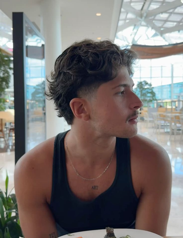 files/Mullet_97e32ca0-342f-4a89-9110-702475b30ced.jpg
